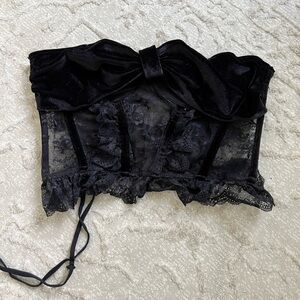 urban outfitters corset